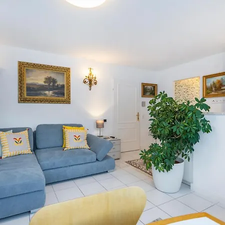 Residenz Kaiser Franz Josef 아파트호텔 4*