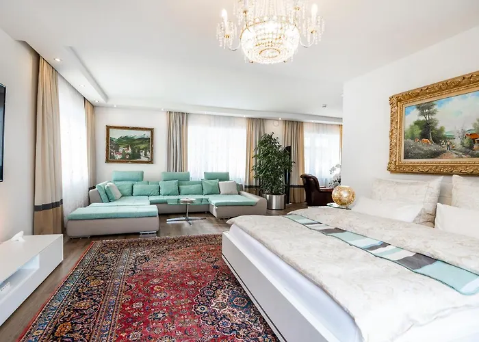Residenz Kaiser Franz Josef Hotel apartamentowy 4*